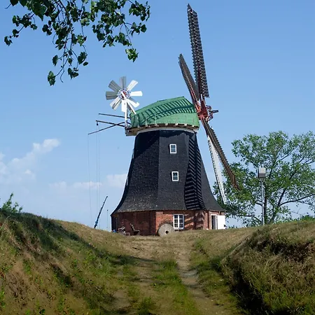 Kerzenzimmer - Maerchen Aus Wachs Und Flamme * Garvensdorf